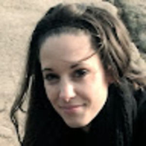 Meet your Posher, Desiree